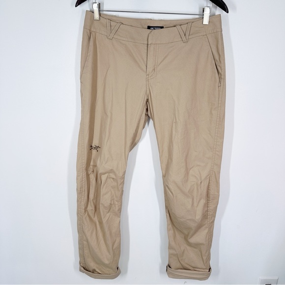 Arc’teryx Women’s Khaki Straight Leg Pants Size 8 Trim Fit Cotton Nylon